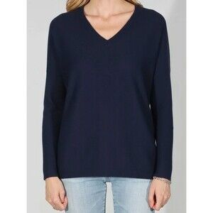 Metric Knits Everyday V‑Neck Sweater in Navy